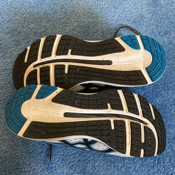 ASICS Sneakers - Picture 4 of 7